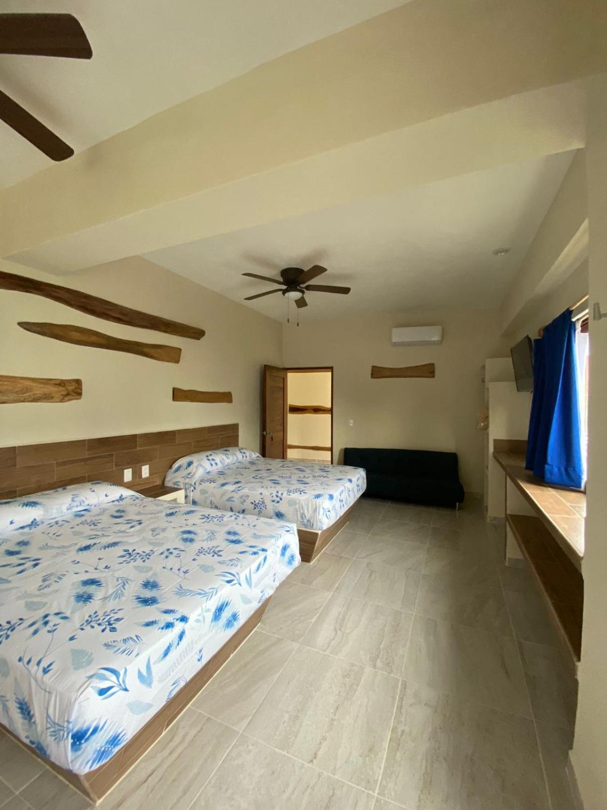 Bungalows Las Hamacas Сан-Патрисио-Мелак Экстерьер фото